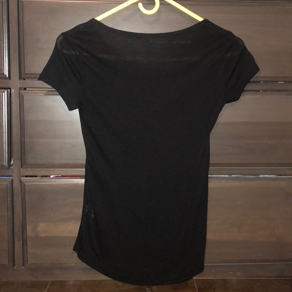 black short sleeve - Picture 2 of 3